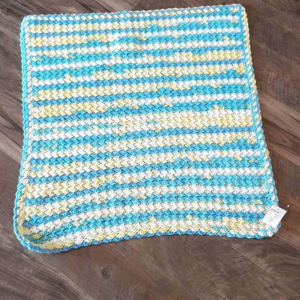 Hand crocheted unisex baby‎ blanket 26" X 30" very soft.